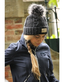 Uma Hat - Black